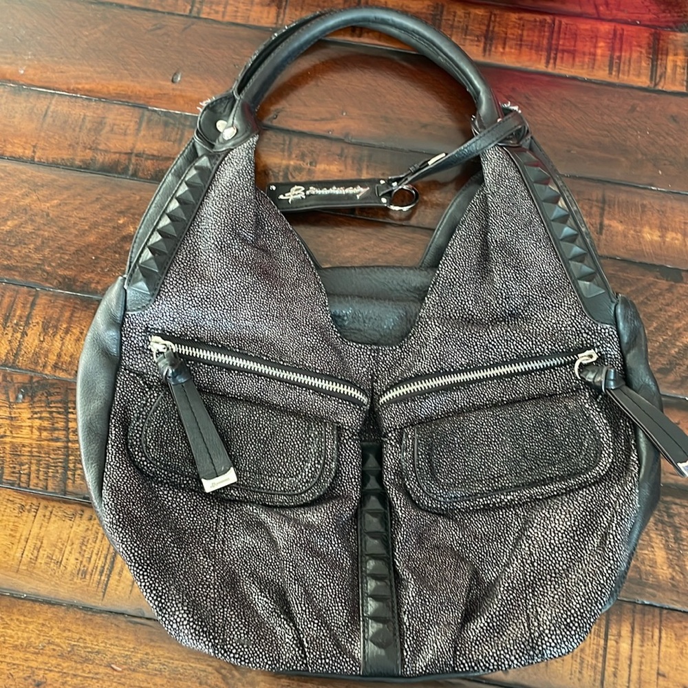 B. Makowsky purse
